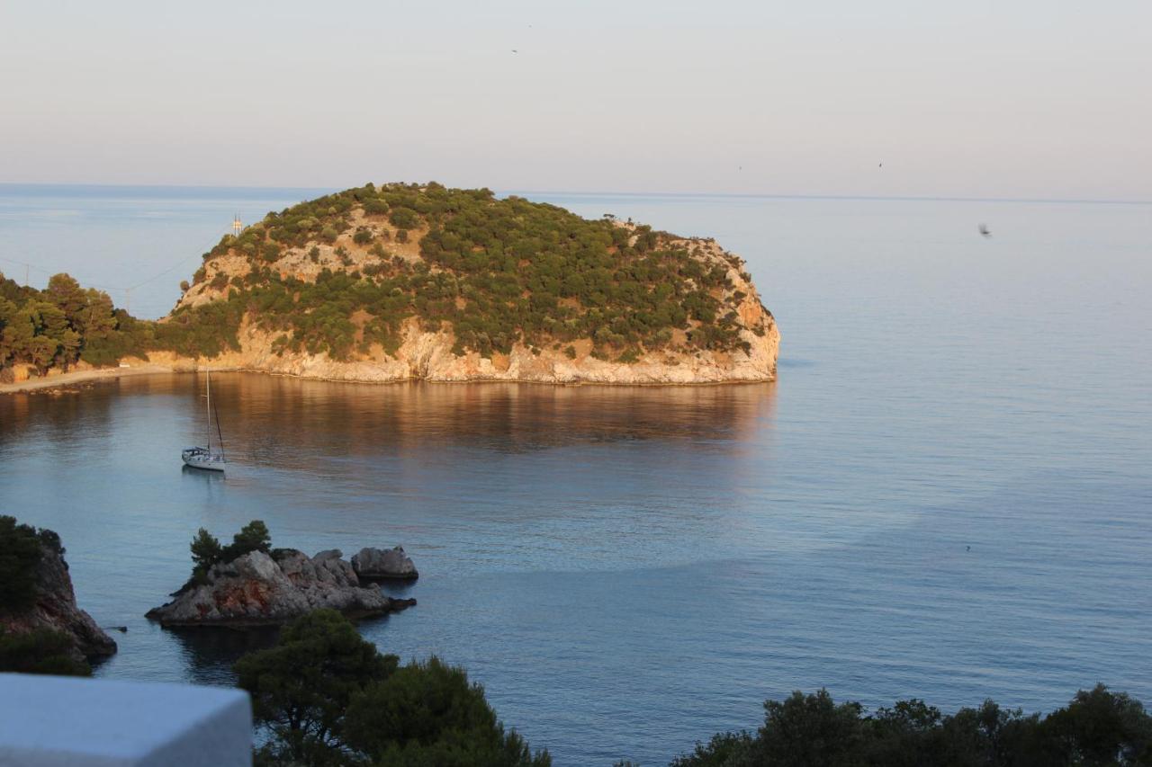 Mando Beachfront Stafylos Zimmer foto